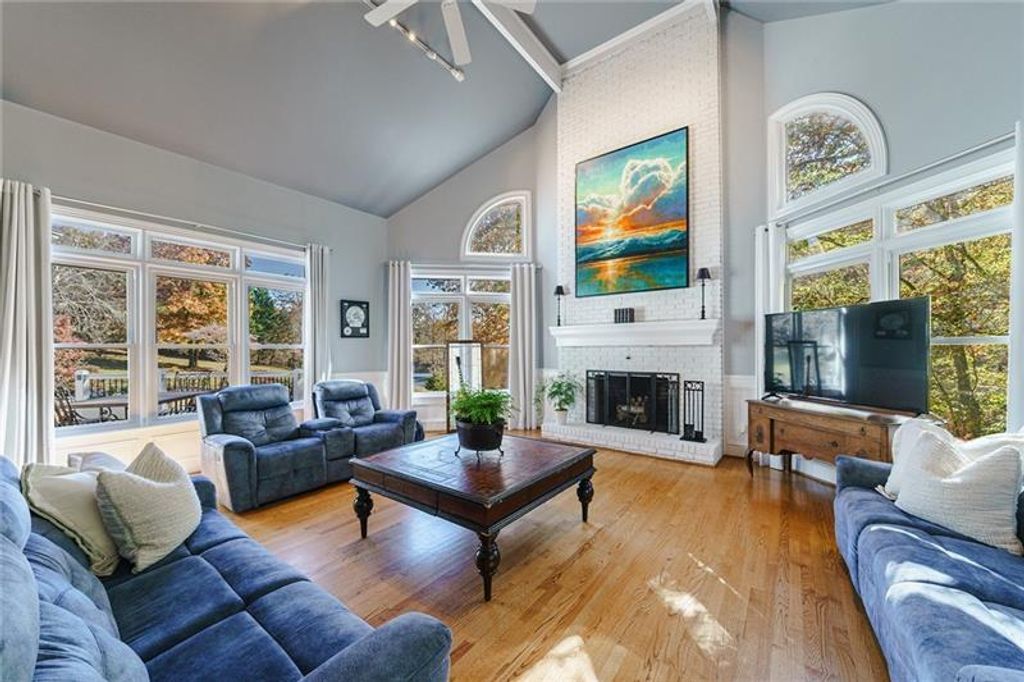 Image 41 of property listing at 1801 Birmingham Road, Milton, GA 30004