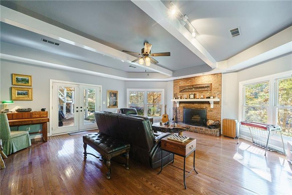 Image 70 of property listing at 1801 Birmingham Road, Milton, GA 30004