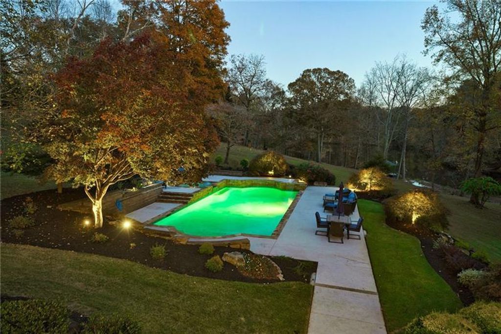 Image 78 of property listing at 1801 Birmingham Road, Milton, GA 30004