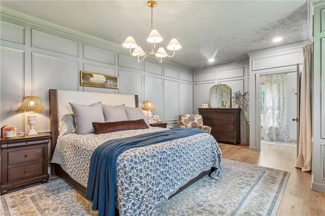 18 Emmaus RD, Poquoson, VA 23662