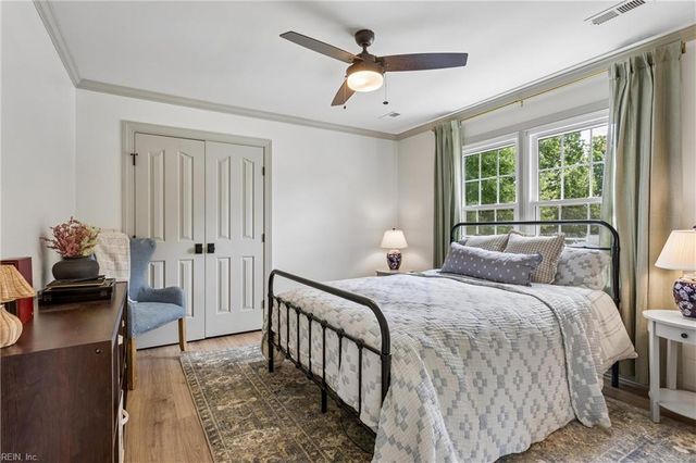 18 Emmaus RD, Poquoson, VA 23662