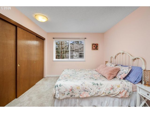 2338 Se 124TH Ave, Portland, OR 97233