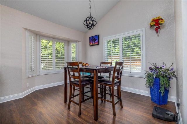 49070 Tango Court, La Quinta, CA 92253