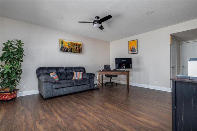 49070 Tango Court, La Quinta, CA 92253