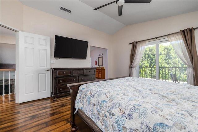 49070 Tango Court, La Quinta, CA 92253