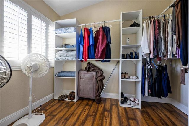 49070 Tango Court, La Quinta, CA 92253