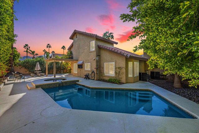 49070 Tango Court, La Quinta, CA 92253