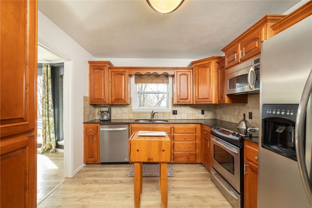 1716 Rayview Drive, Fayetteville, AR 72703