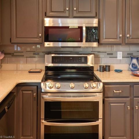 1685 Fairview Boulevard, Winston-salem, NC 27127