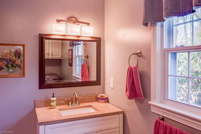 1685 Fairview Boulevard, Winston-salem, NC 27127