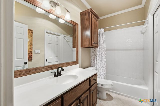 3345 Vintage Drive, Round Rock, TX 78664