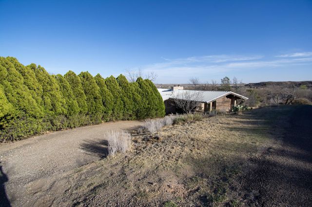 4 Windsor Road, Amarillo, TX 79124