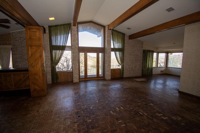 4 Windsor Road, Amarillo, TX 79124