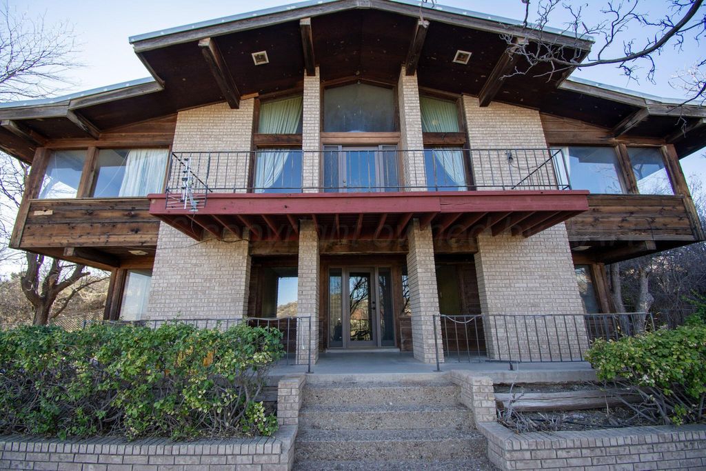 4 Windsor Road, Amarillo, TX 79124