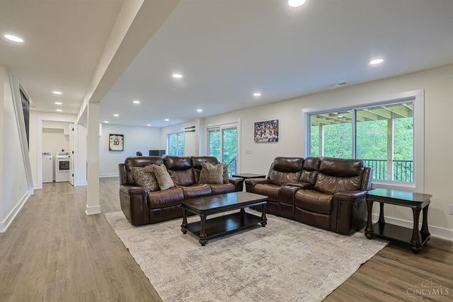 20904 Augusta Drive, Lawrenceburg, IN 47025