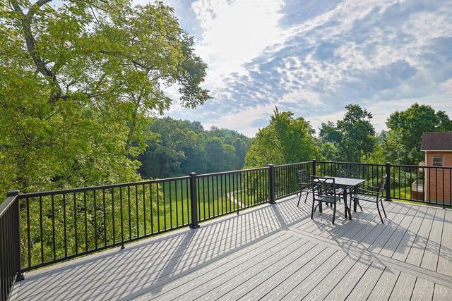 20904 Augusta Drive, Lawrenceburg, IN 47025