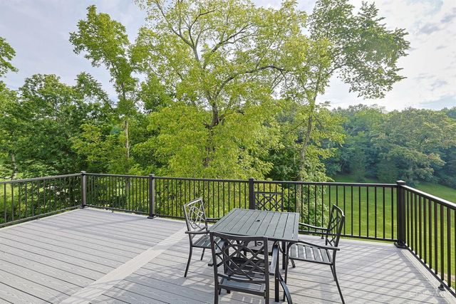 20904 Augusta Drive, Lawrenceburg, IN 47025