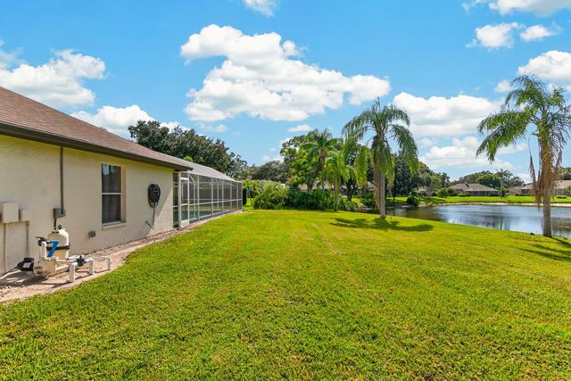 16506 LONGLEAT DRIVE, Lutz, FL 33549