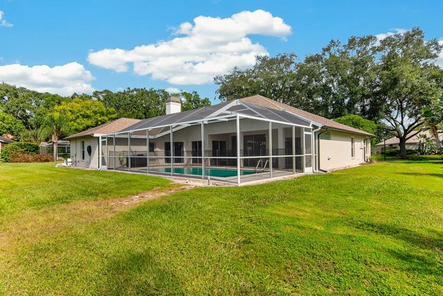 16506 LONGLEAT DRIVE, Lutz, FL 33549