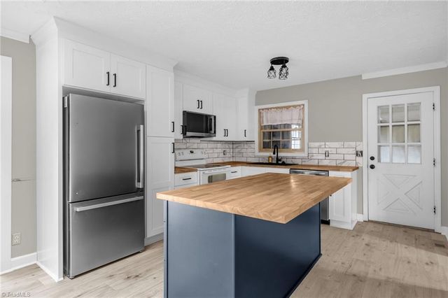 871 Gold Hill Road, Madison, NC 27025