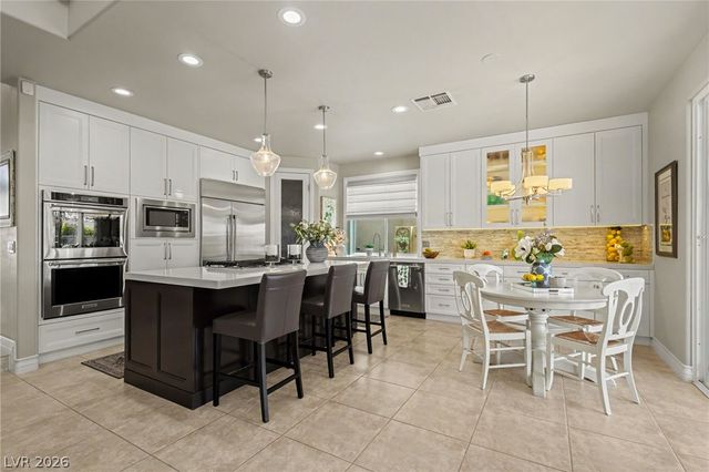 4307 Spooner Lake Circle, Las Vegas, NV 89147