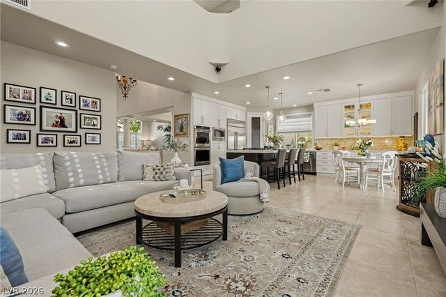 4307 Spooner Lake Circle, Las Vegas, NV 89147