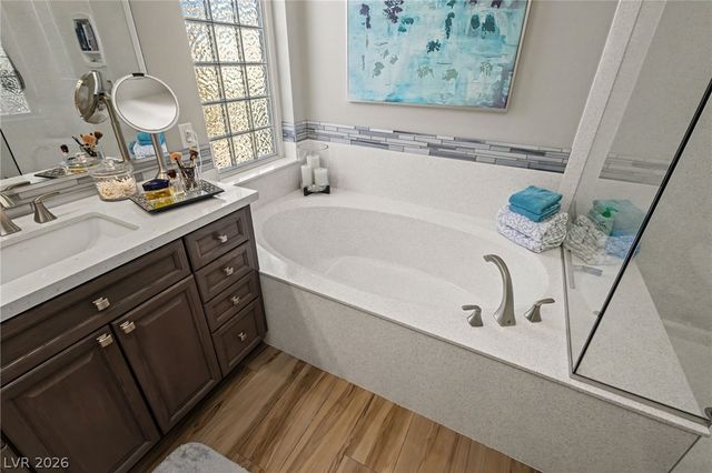 4307 Spooner Lake Circle, Las Vegas, NV 89147