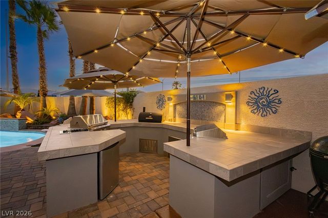 4307 Spooner Lake Circle, Las Vegas, NV 89147