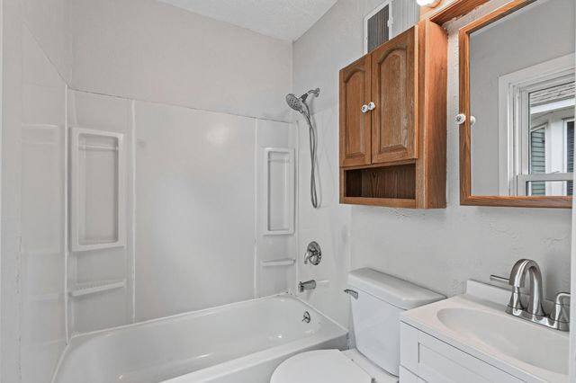 4227 Humboldt Avenue N, Minneapolis, MN 55412