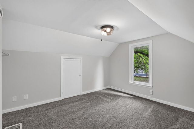 4227 Humboldt Avenue N, Minneapolis, MN 55412