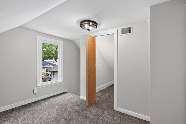 4227 Humboldt Avenue N, Minneapolis, MN 55412