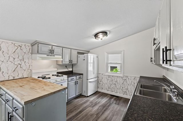 4227 Humboldt Avenue N, Minneapolis, MN 55412
