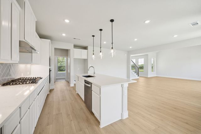 230 Roper Road, Waxahachie, TX 75165