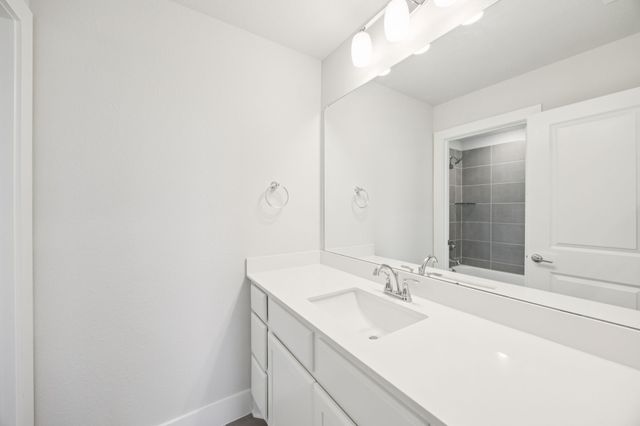 230 Roper Road, Waxahachie, TX 75165