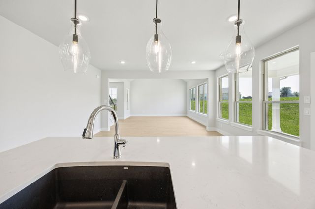 230 Roper Road, Waxahachie, TX 75165