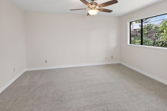 6732 Indian River Dr, Citrus Heights, CA 95621