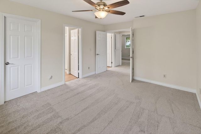 6732 Indian River Dr, Citrus Heights, CA 95621