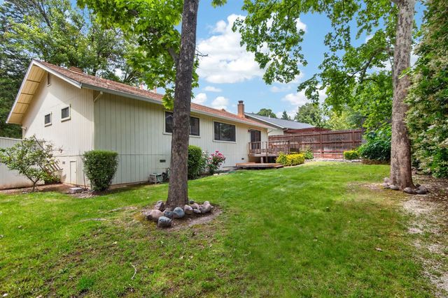 6732 Indian River Dr, Citrus Heights, CA 95621