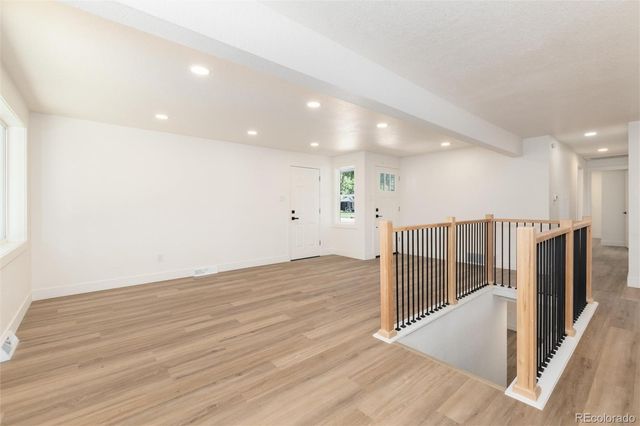 6885 Oak Way, Arvada, CO 80004