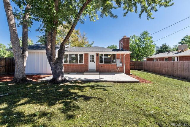 6885 Oak Way, Arvada, CO 80004