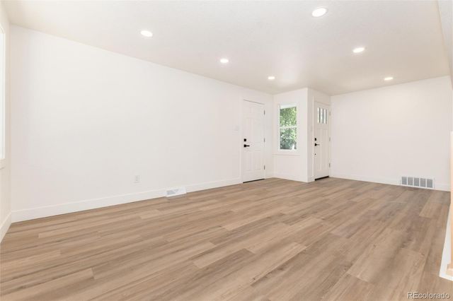 6885 Oak Way, Arvada, CO 80004