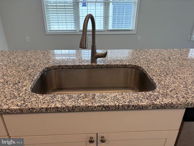 1920 N OLD MILL DR, Pocomoke City, MD 21851