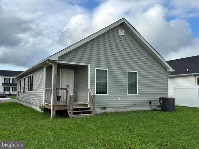 1920 N OLD MILL DR, Pocomoke City, MD 21851