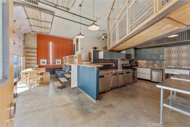 3172 Cary St, Riverside, CA 92504