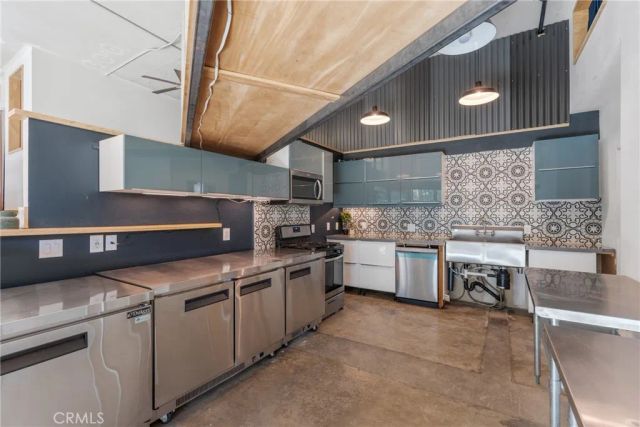 3172 Cary St, Riverside, CA 92504