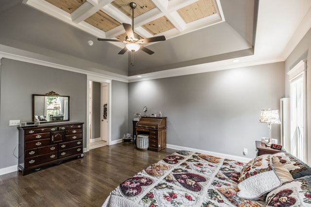 1221 Ben Forkum Dr, Lebanon, TN 37087