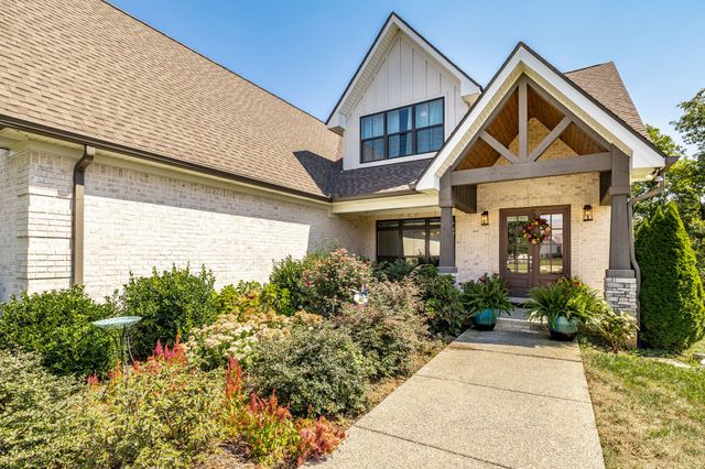 1221 Ben Forkum Dr, Lebanon, TN 37087