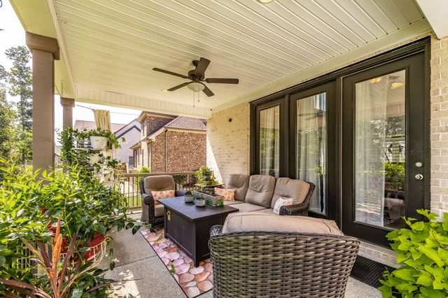1221 Ben Forkum Dr, Lebanon, TN 37087