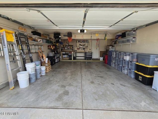 1016 JAN ELLYN Lane, El Paso, TX 79912