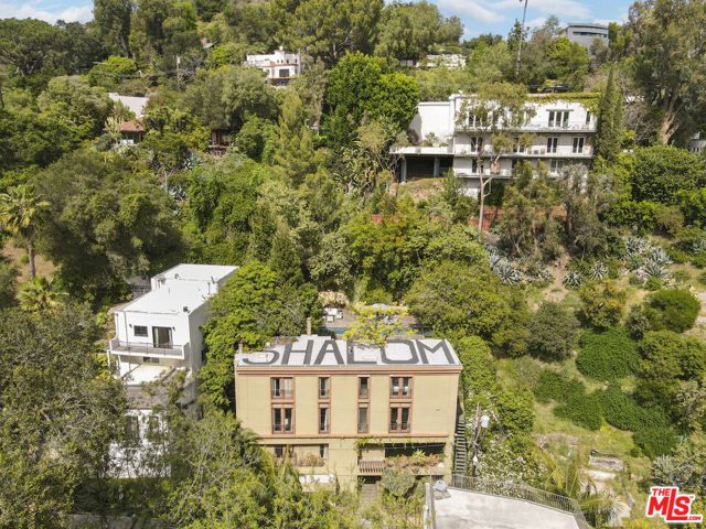 10023 Westwanda Drive, Beverly Hills, CA 90210
